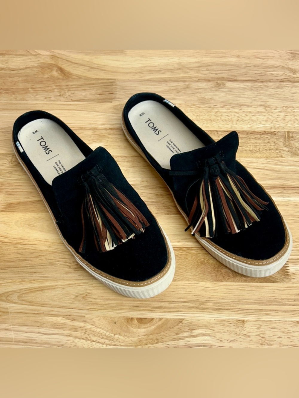 TOMS Black Suede Tassel Slip-On Loafers with Brown & Cream Accents Size 9
